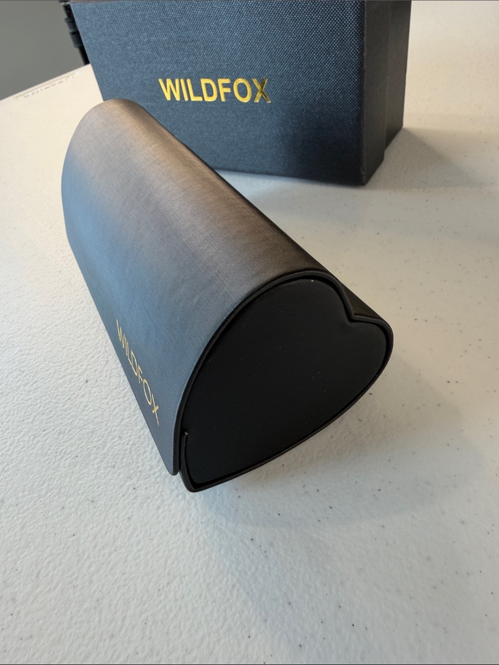 Wildfox Dynasty Oversized Aviator Black and Gold Sunglasses with Eyewear Case - Picture 6 of 15